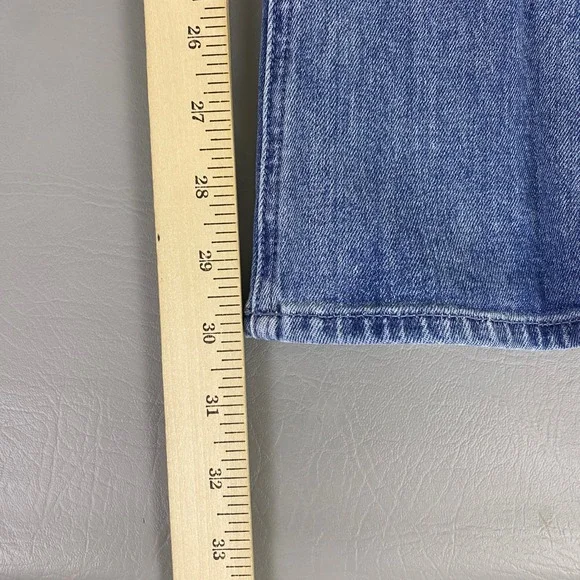 MOTHER The Runaway Weekender Jeans Women's Size 26 Flare Blue Distressed Denim - Picture 12 of 15